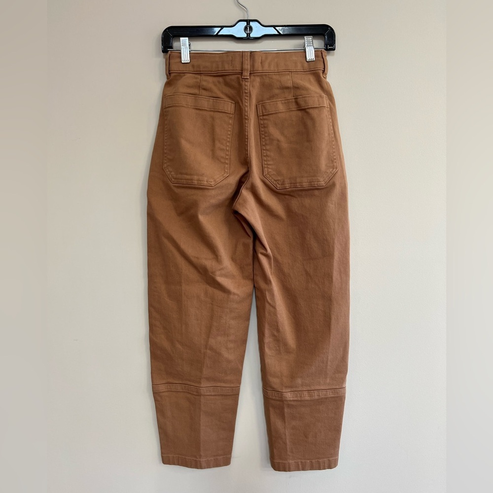 Everlane Organic Cotton Barrel Utility Pant in Golden Brown, size 0 - Picture 3 of 10
